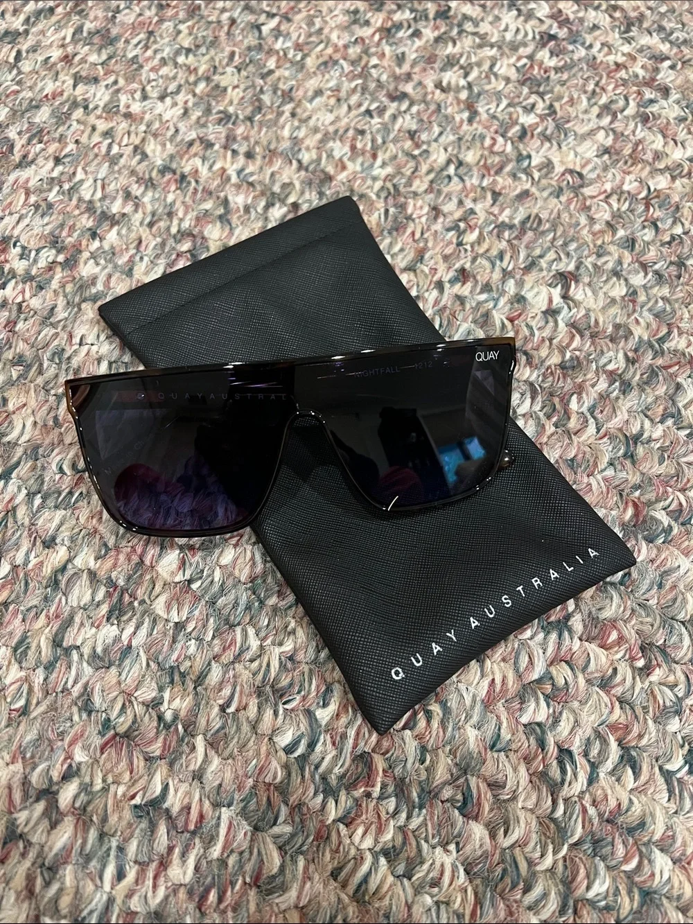 Quay Australia Tortoiseshell Rectangle Sunglasses — Brown Frames - Picture 4 of 4